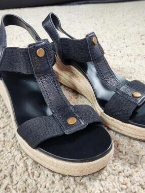 NEW Vionic Calera Black Leather Espadrille Wedges Size 9